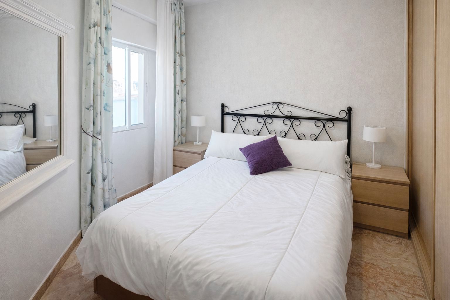 Habitación de Piso en venta en Málaga Capital con Terraza y Amueblado