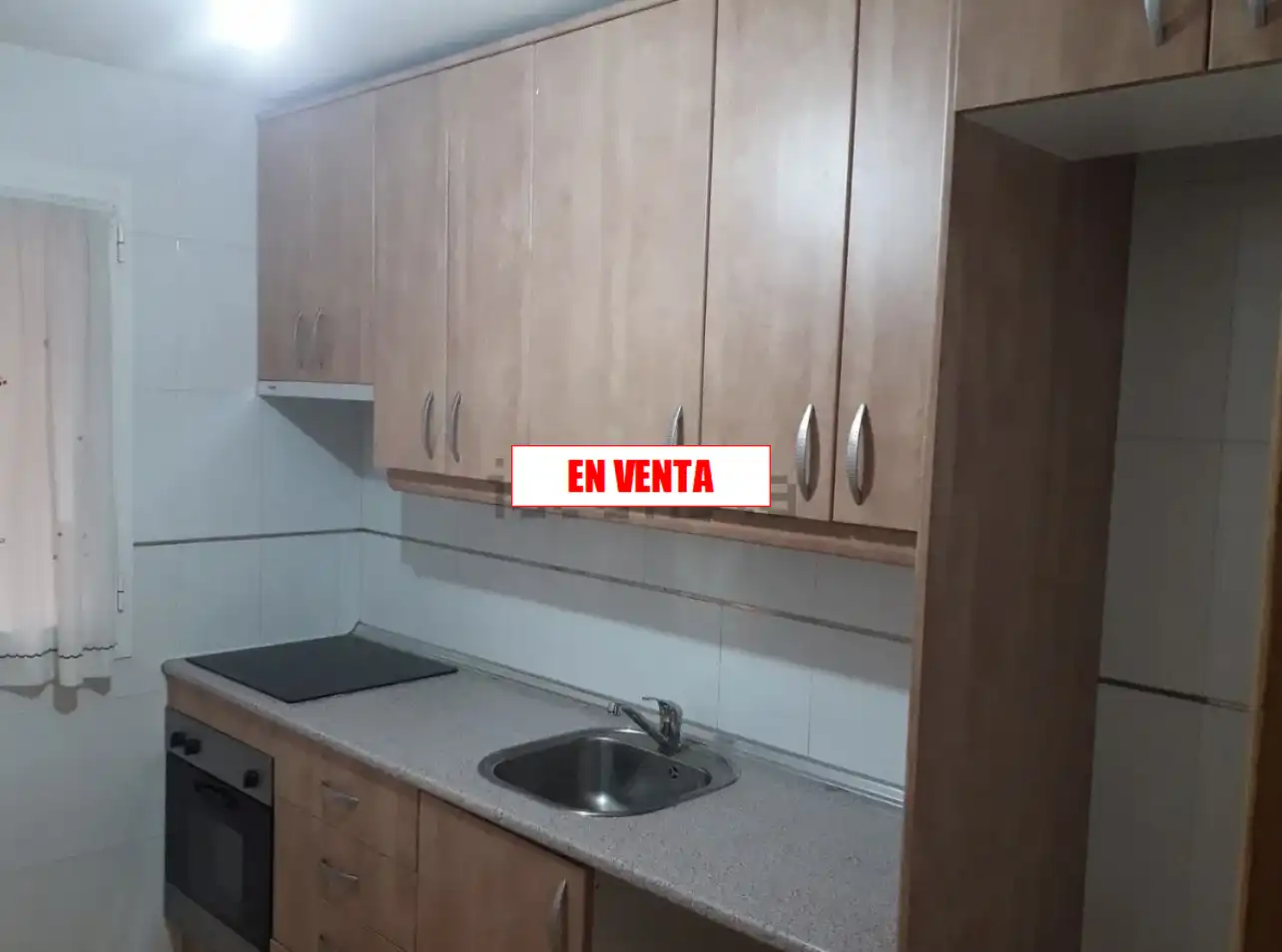 Kitchen of Flat for sale in Ciudad Real  with Furnished
