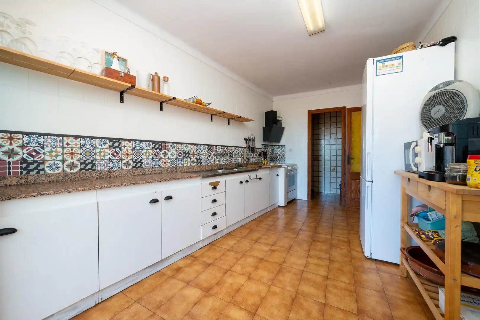Cuina de Casa o xalet en venda en Santa Eugènia amb Jardí privat, Terrassa i Traster