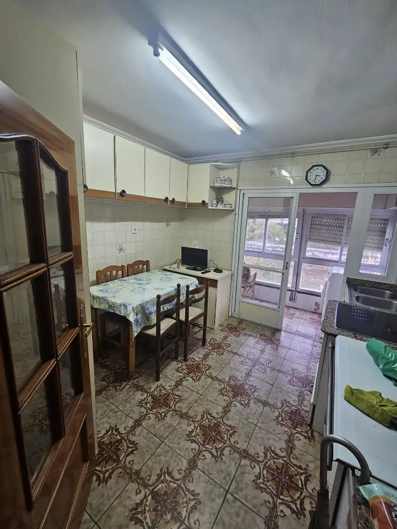 Cocina de Piso en venta en Reinosa con Calefacción, Terraza y Amueblado