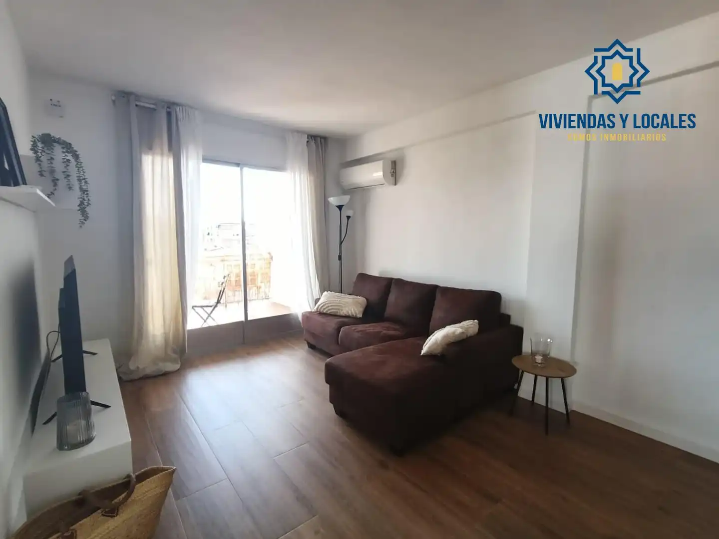 Wohnung zur Miete in Avenida DE BARCELONA, Barrio de Zaidín