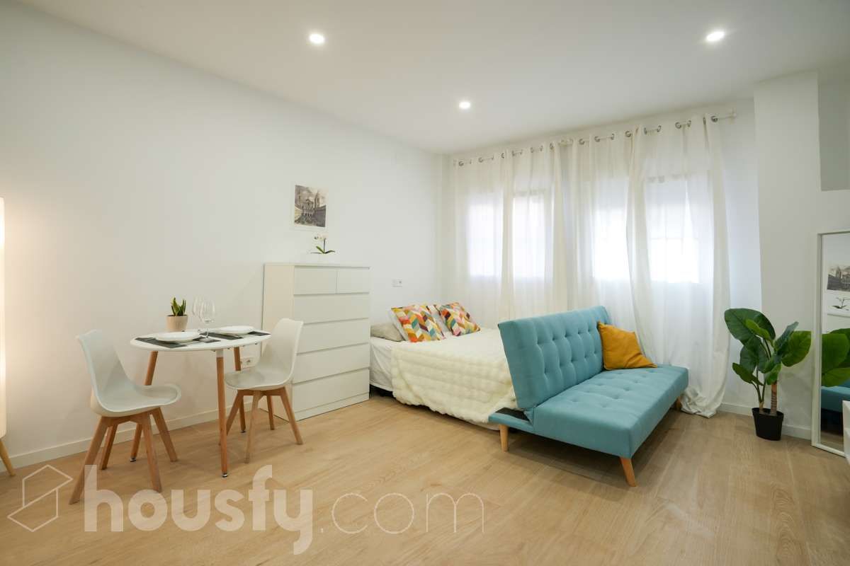 Habitación de Piso en venta en  Madrid Capital