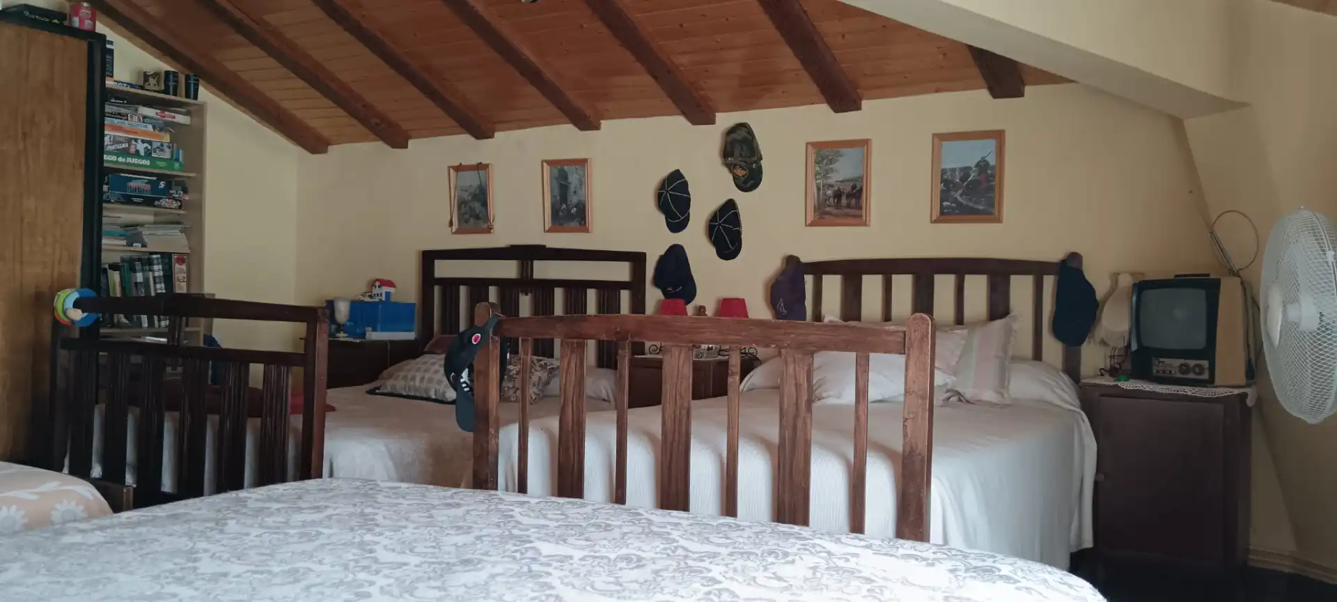 Dormitori de Casa o xalet en venda en Buñuel amb Aire condicionat, Calefacció i Jardí privat