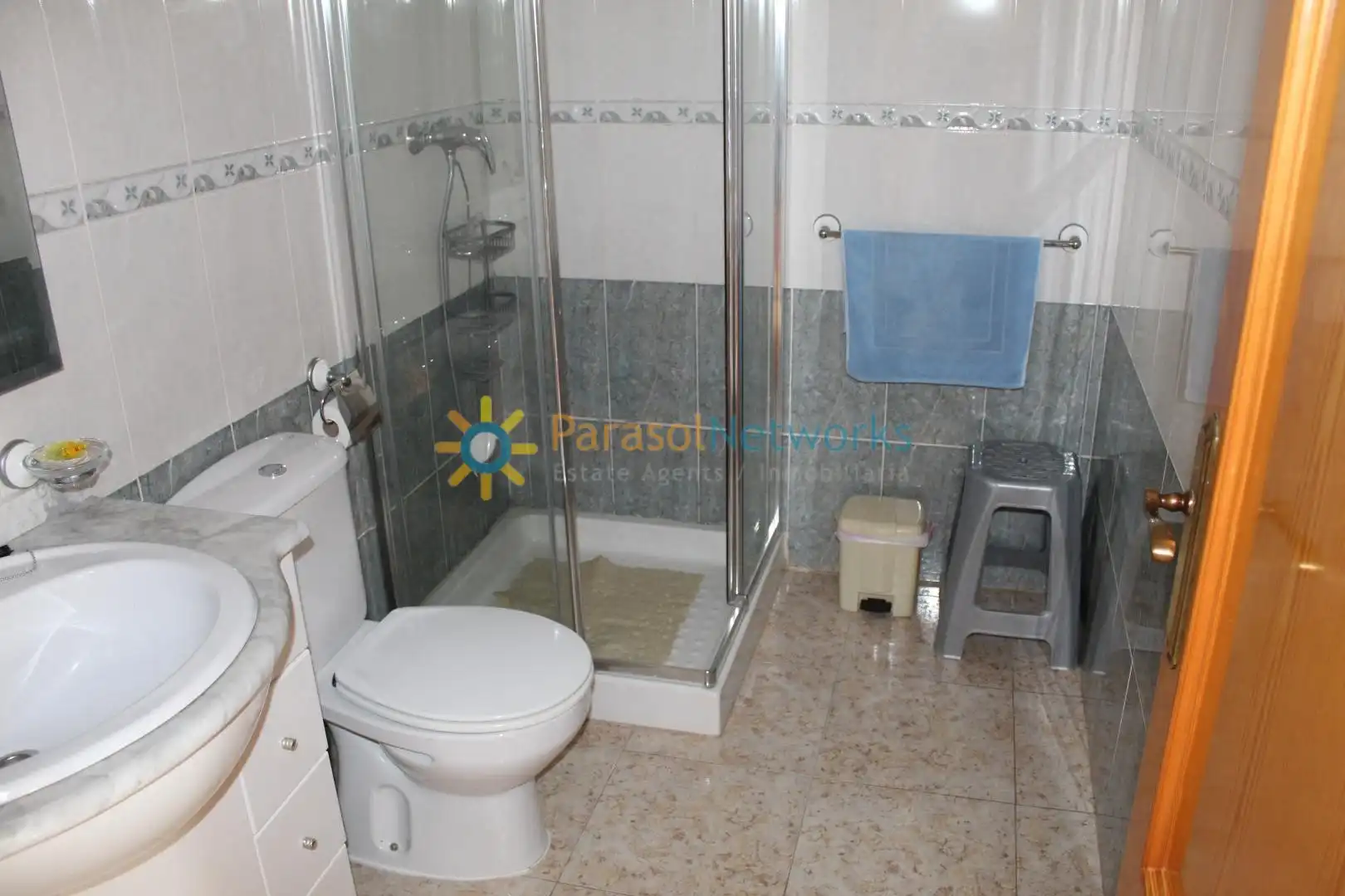 Baño de Apartamento de alquiler en Dénia con Terraza, Amueblado y Balcón