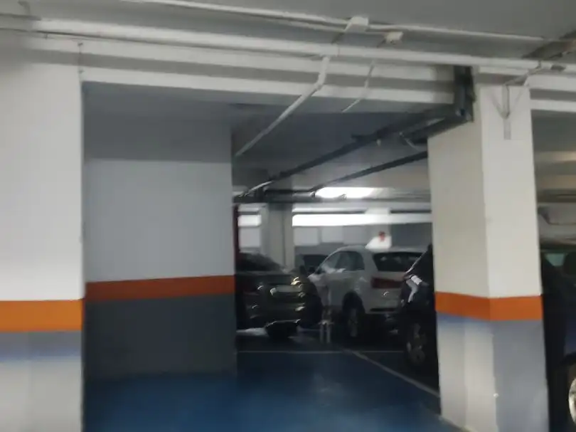 Parking of Garage for rent in Madrid