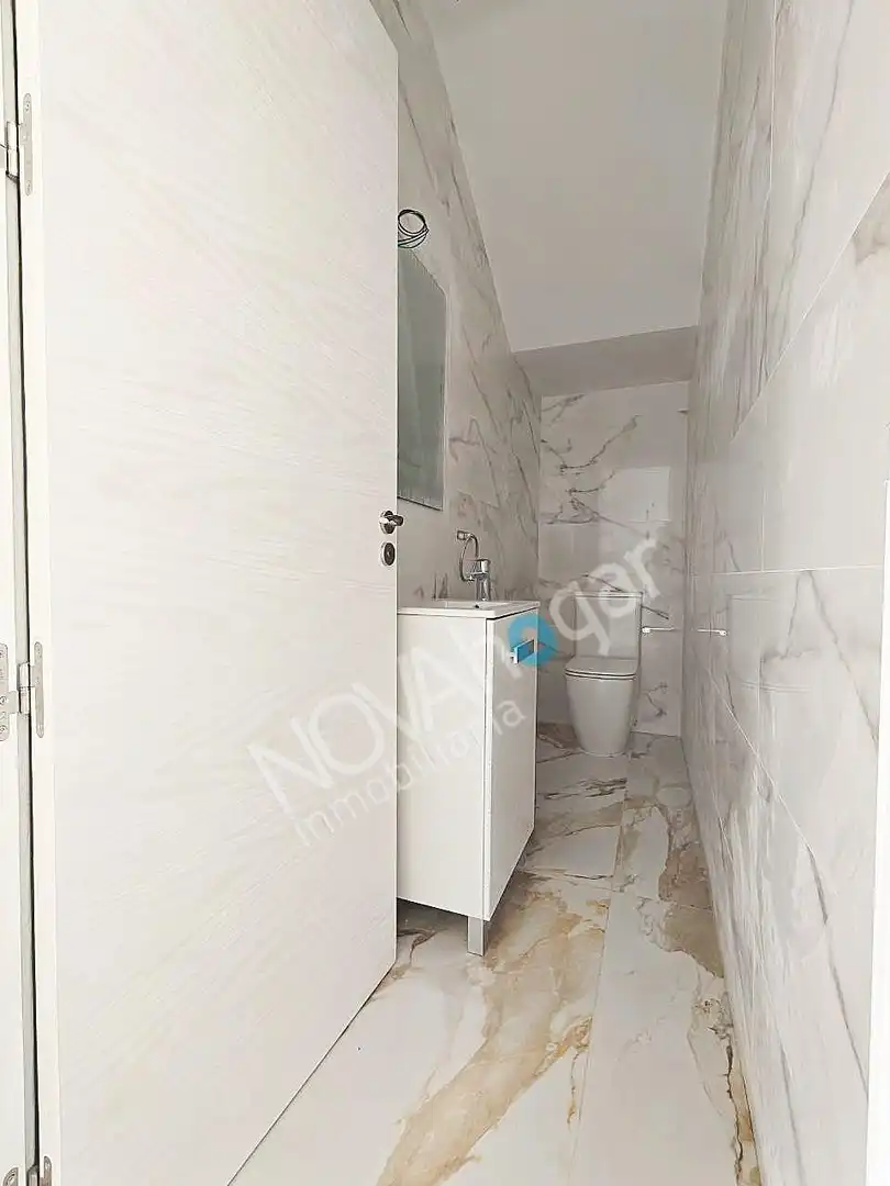 Baño de Casa adosada en venta en Málaga