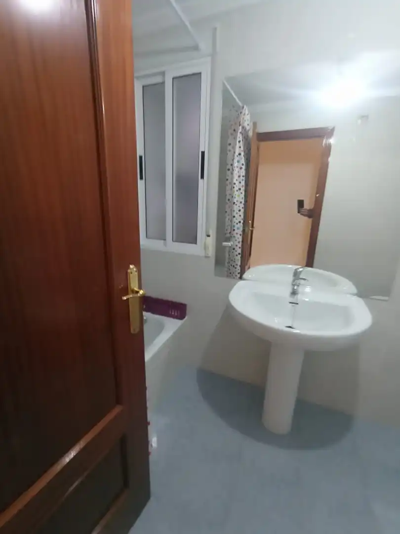 Flat with terrace for sale in Avenida Andalucía, imagen 11