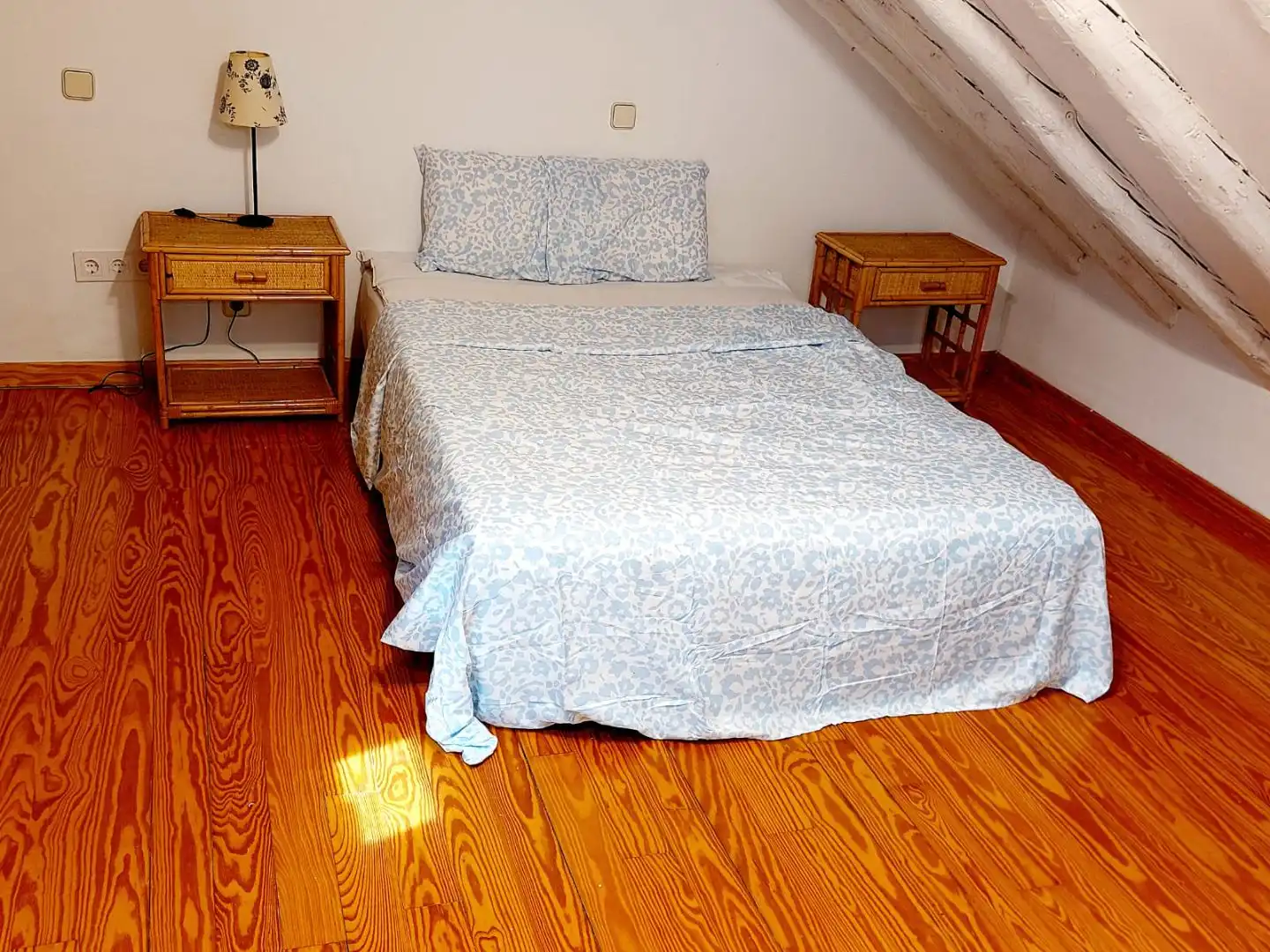 Habitación de Piso de alquiler en Madrid con Aire acondicionado, Parquet y Amueblado