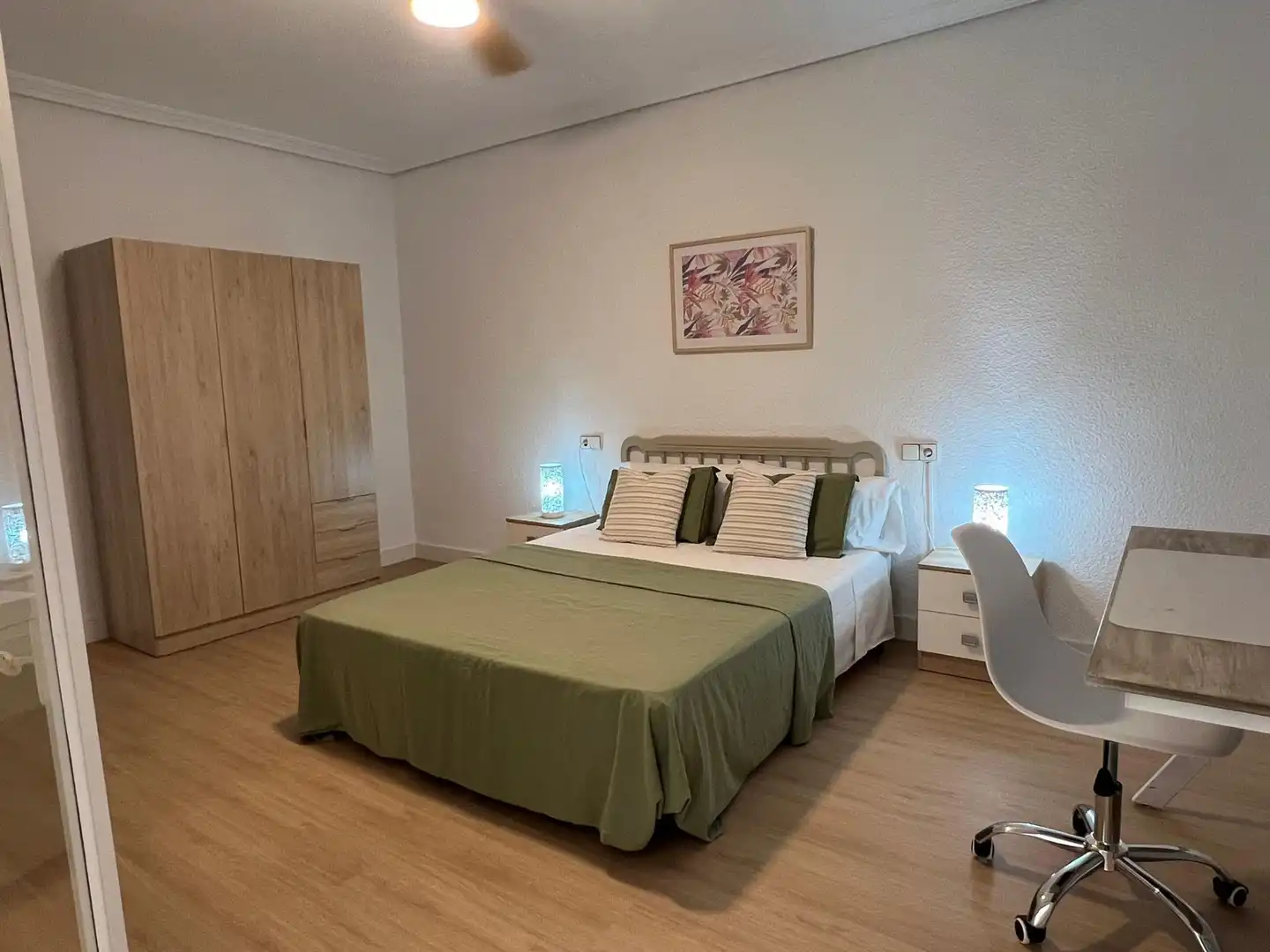 Flat for rent in Calle TORRES QUEVEDO, 51, Plaza Crevillente - Antiguos Juzgados - El Asilo