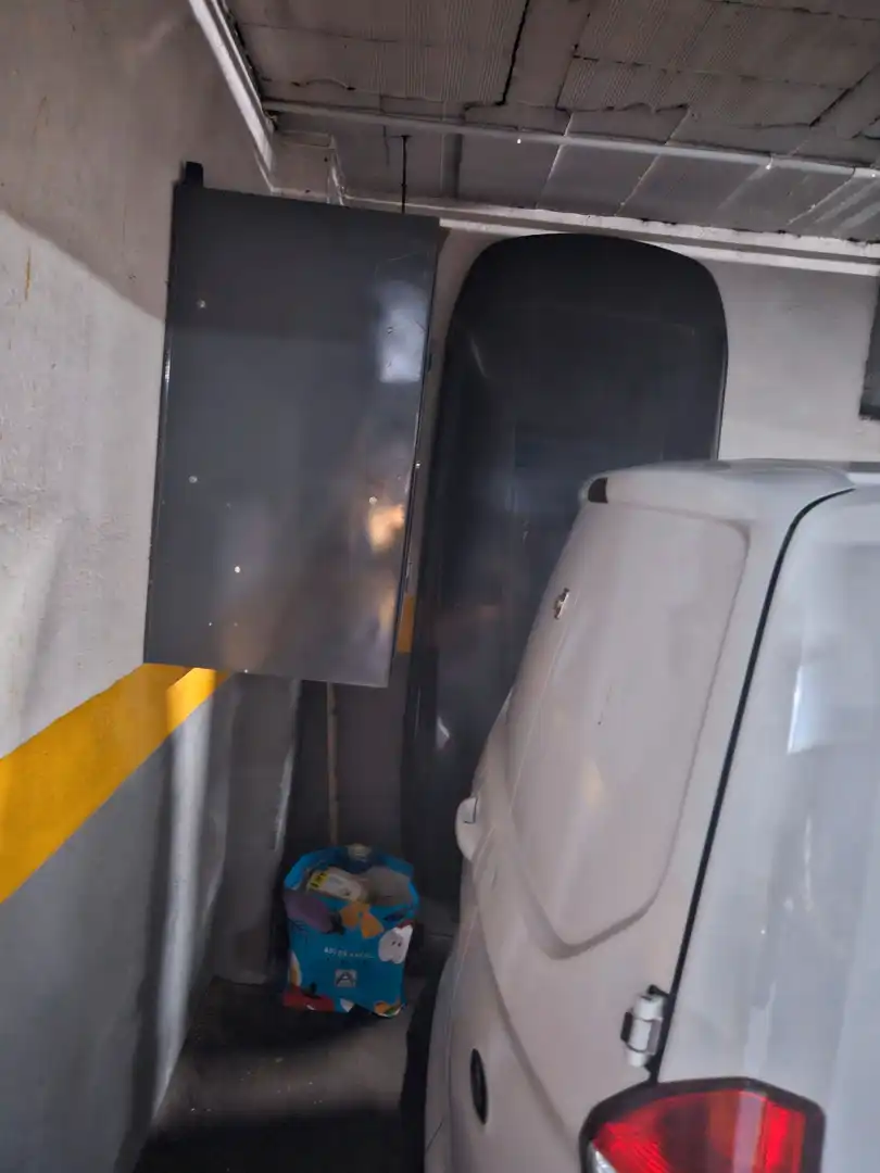 Garage for sale in Madrid