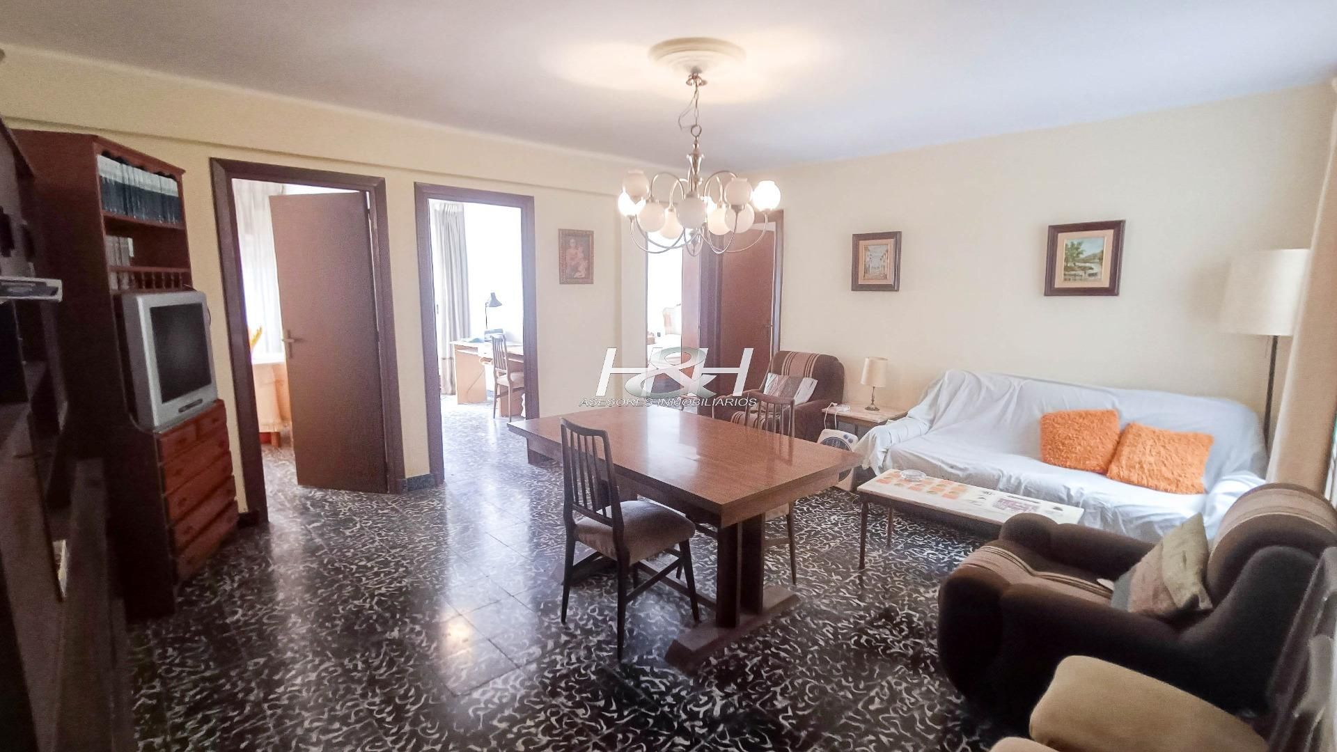 Dining room of Flat for sale in Burjassot  with Balcony