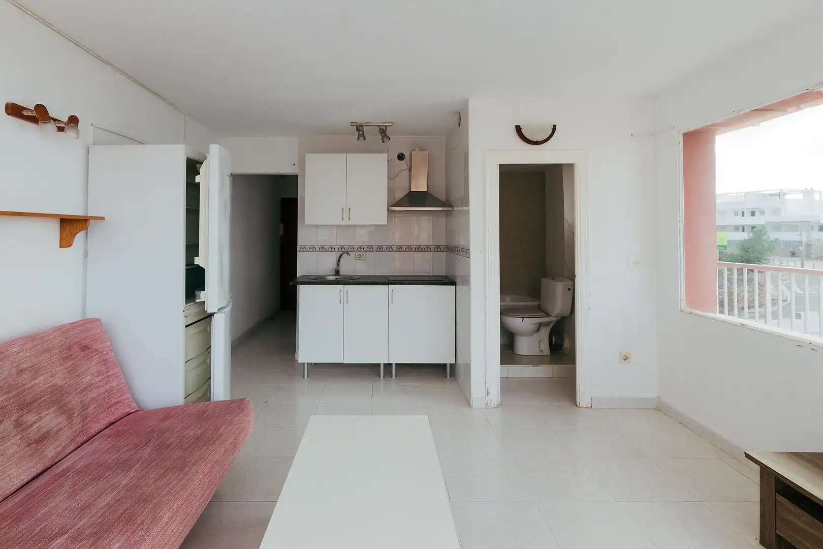 Cuina de Apartament en venda en Benidorm amb Terrassa, Traster i Piscina comunitària