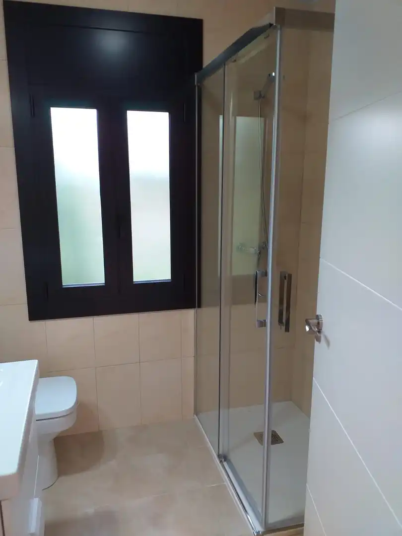 Bany de Casa o xalet en venda en Sant Llorenç de Morunys amb Parquet, Terrassa i Traster