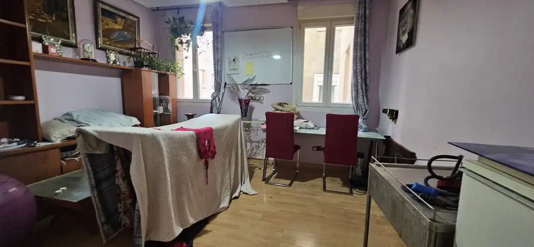 Dormitori de Pis en venda en Bagatza - San Vicente