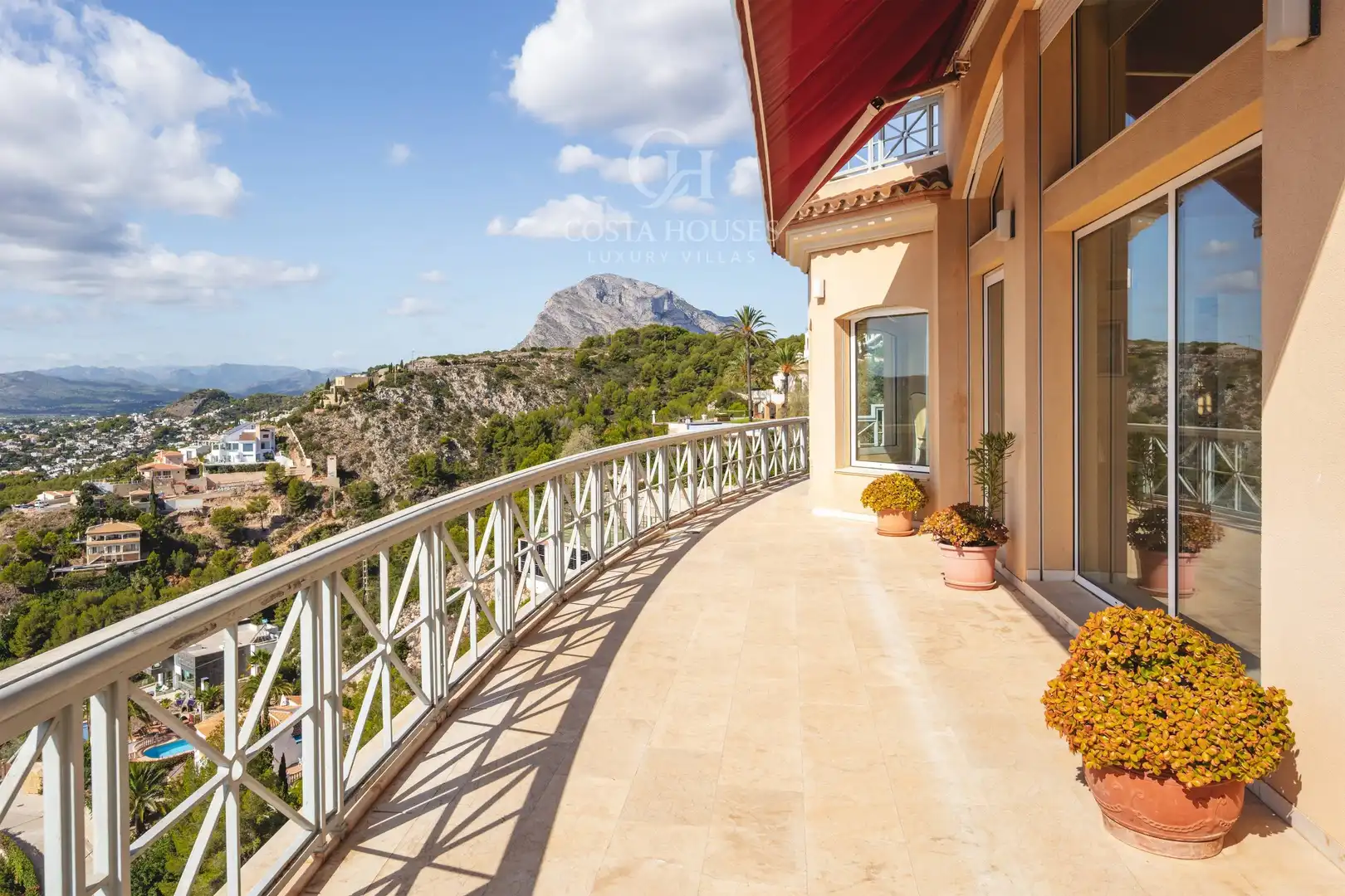 Villa avec terrasse à vendre à Puerto, imagen 3