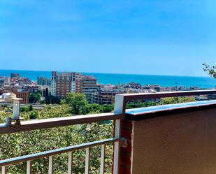 Exterior view of Flat for sale in Badalona  with Air Conditioner, Terrace and Balcony