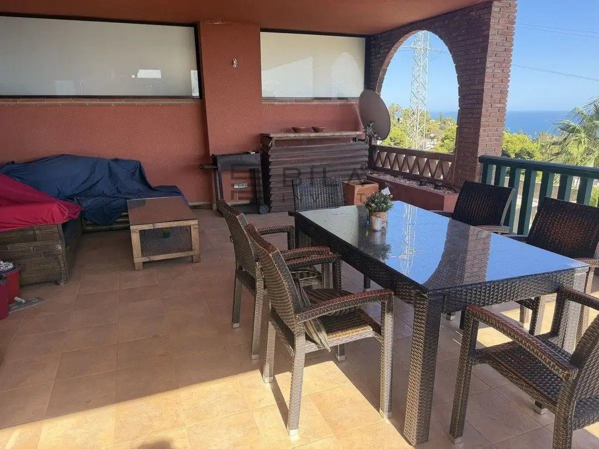 Terraza de Piso en venta en Benalmádena con Aire acondicionado, Terraza y Piscina