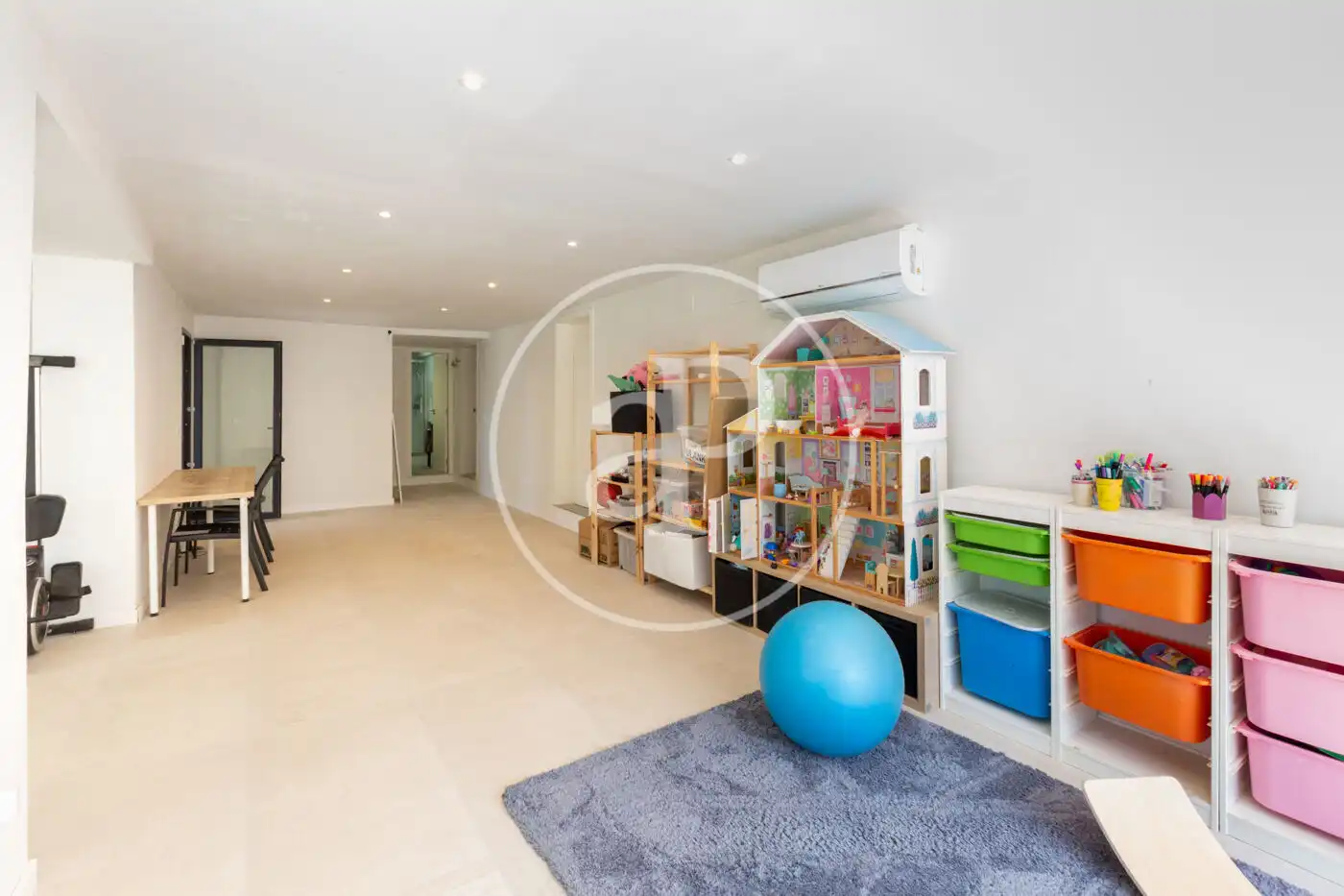 Houses for sale in L'Eliana  with Air Conditioner, Heating and Private garden
