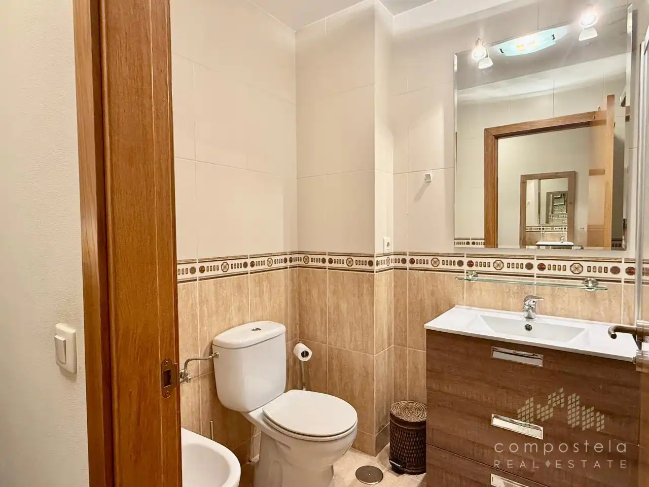 Flat for rent in Ames, A Coruña