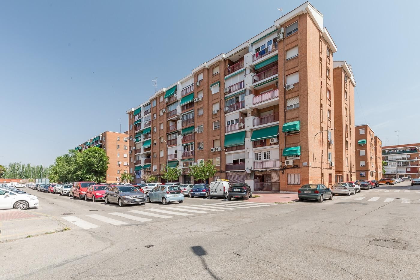 Vista exterior de Pis en venda en Alcalá de Henares amb Calefacció i Terrassa