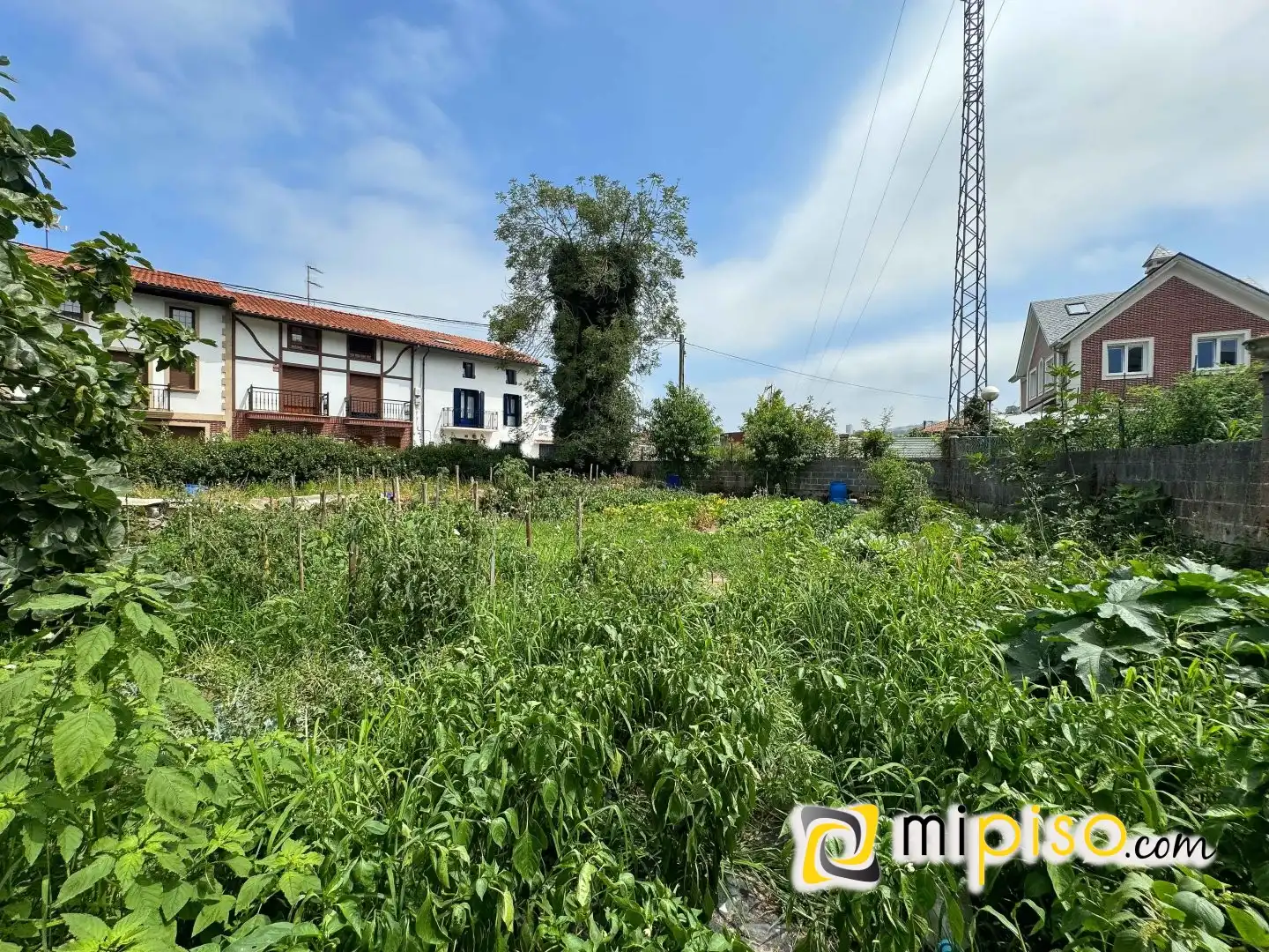 Houses for sale in Laredo  with Private garden