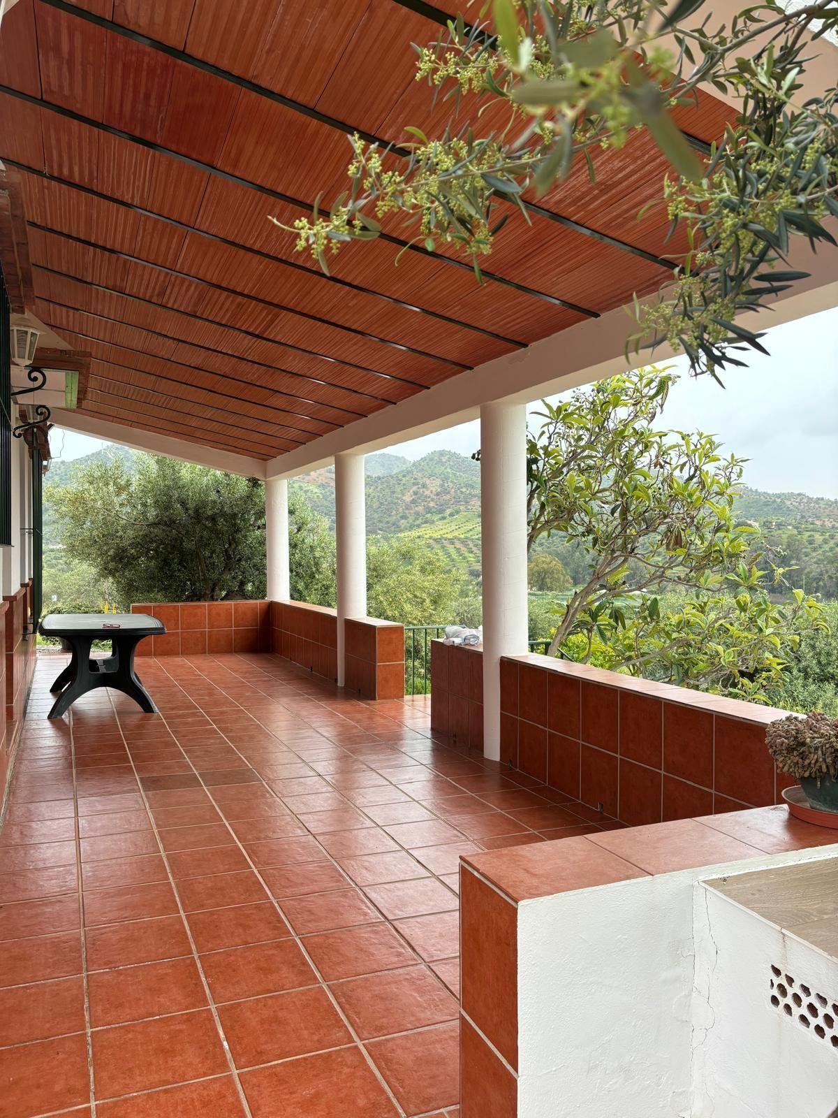Terraza de Finca rústica en venta en Valle de Abdalajís con Aire acondicionado