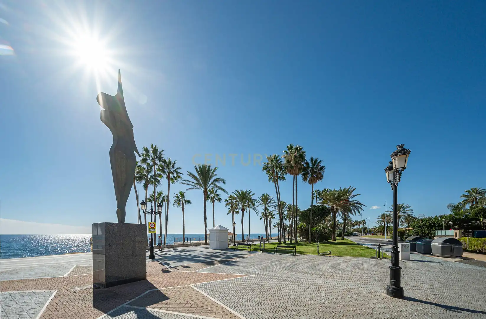 Vista exterior de Apartamento en venta en Marbella con Aire acondicionado, Jardín privado y Horno