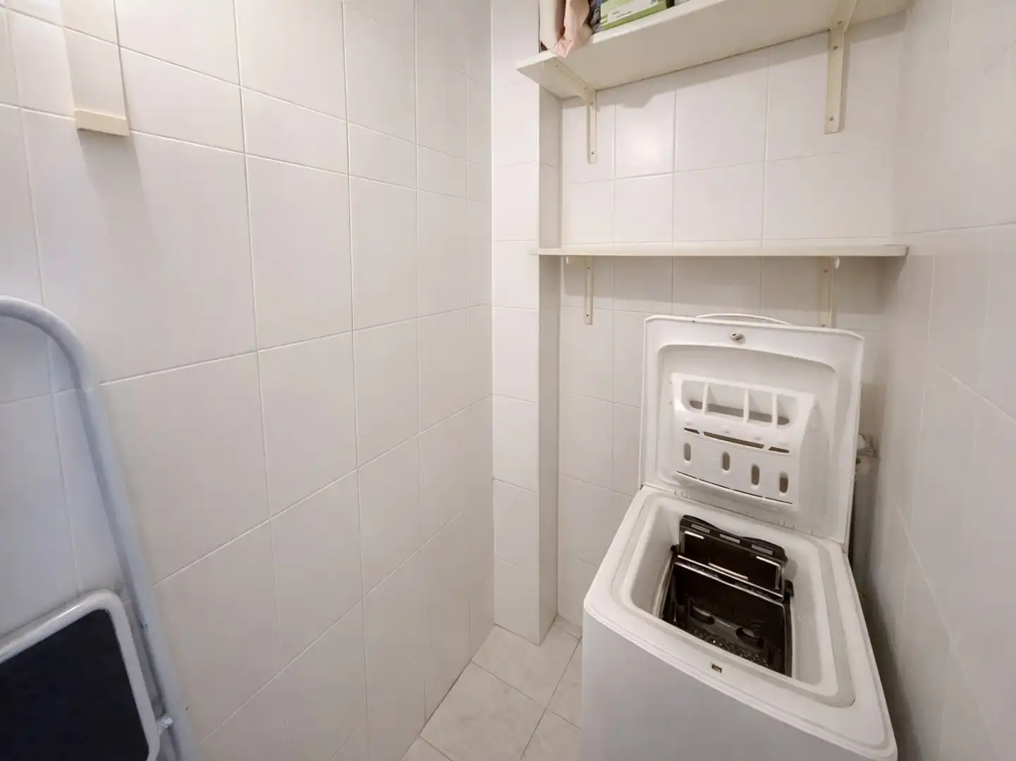 Baño de Piso en venta en Llançà con Calefacción y Terraza