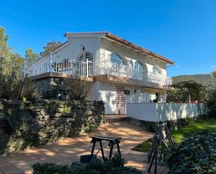 Vista exterior de Casa o xalet en venda en Fornelos de Montes amb Calefacció, Jardí privat i Terrassa