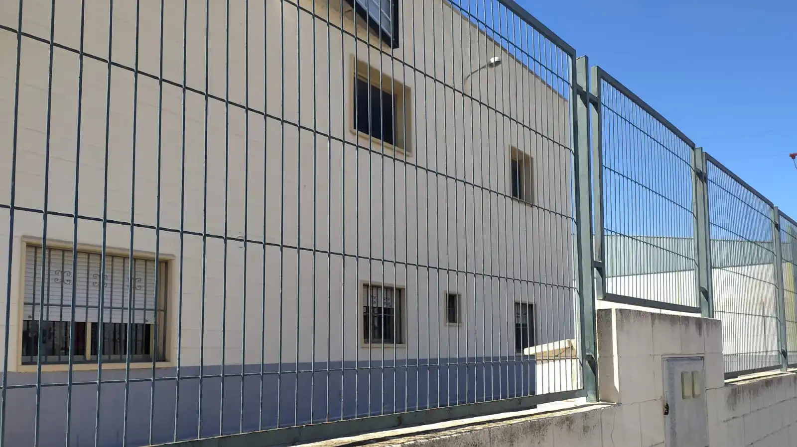 Nau industrial de lloguer a Avenida Gandia, imagen 2