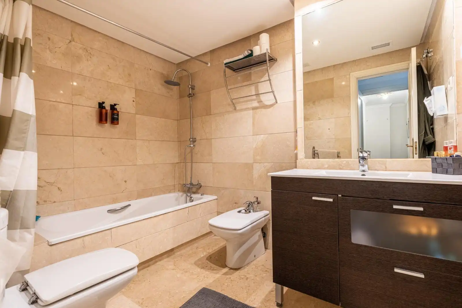 Apartment mit Pool zum Verkauf in Nueva Andalucía, imagen 12
