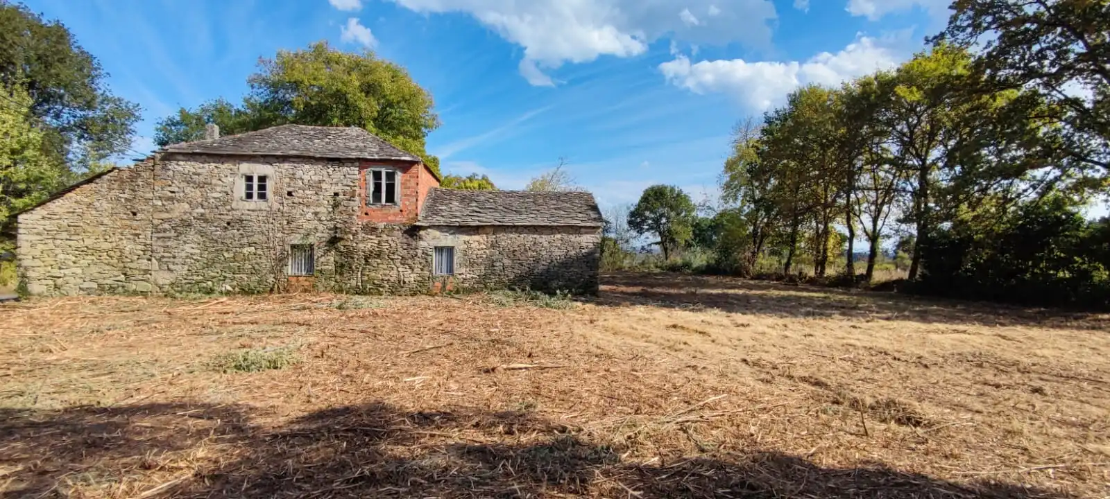 Country homes for sale in Begonte