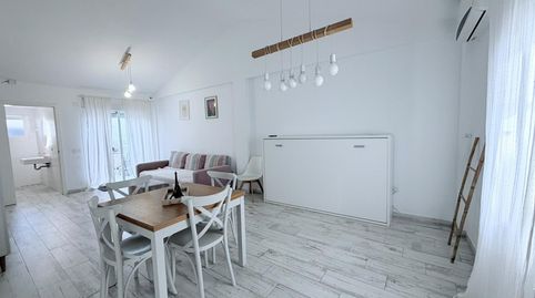 Foto 5 de Casa adosada en venta en Los Barrios, Cádiz
