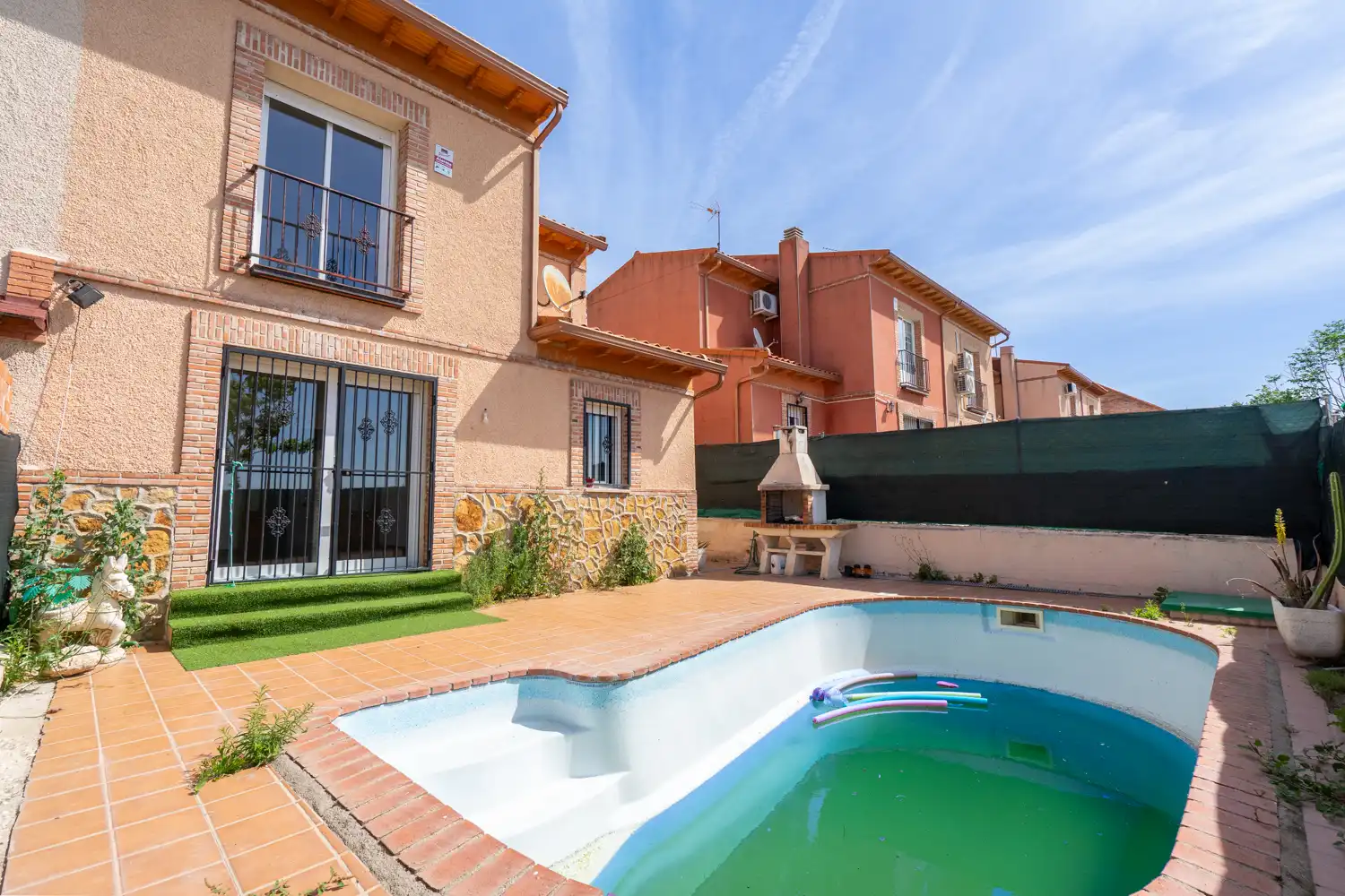 Piscina de Casa adosada en venta en Santa Cruz del Retamar con Calefacción y Piscina