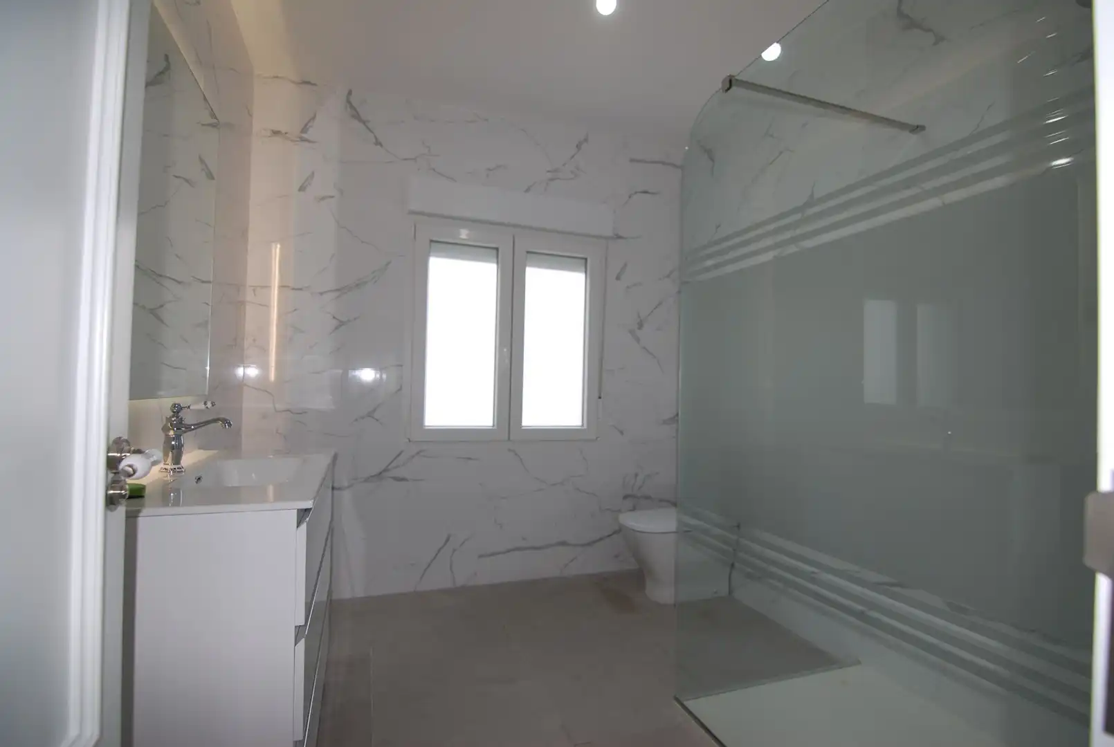 Bathroom of Houses for sale in San Martín de la Vega  with Heating