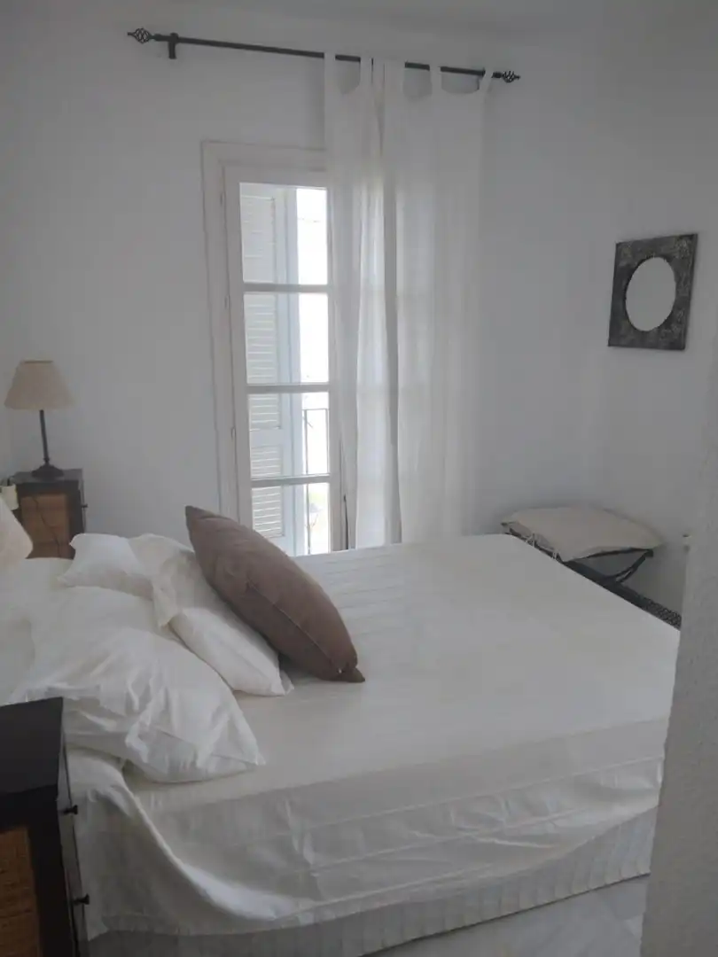 Habitación de Casa adosada en venta en Chiclana de la Frontera con Jardín privado y Piscina comunitaria