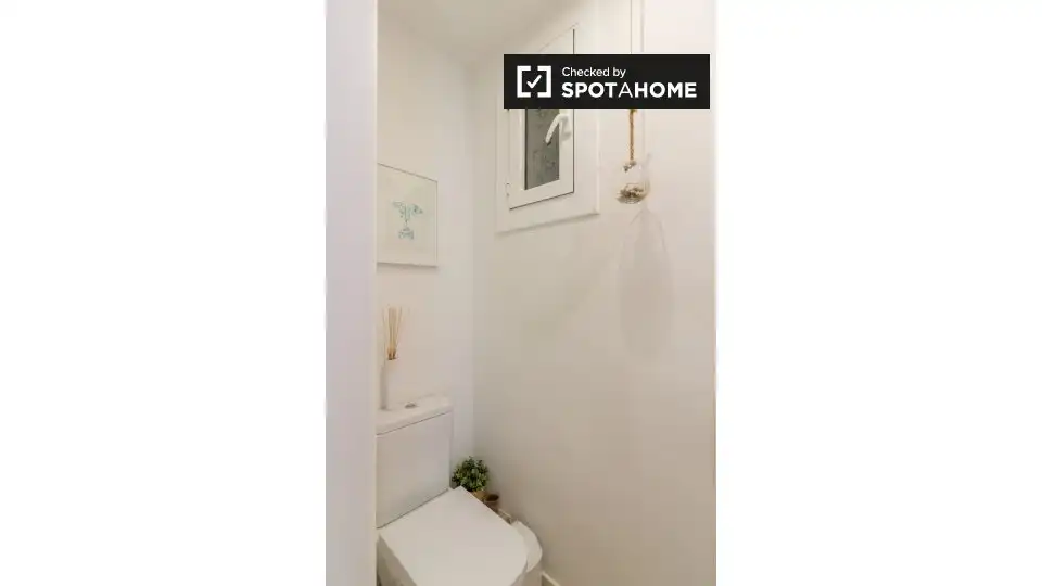 Flat for rent in Sants-Badal
