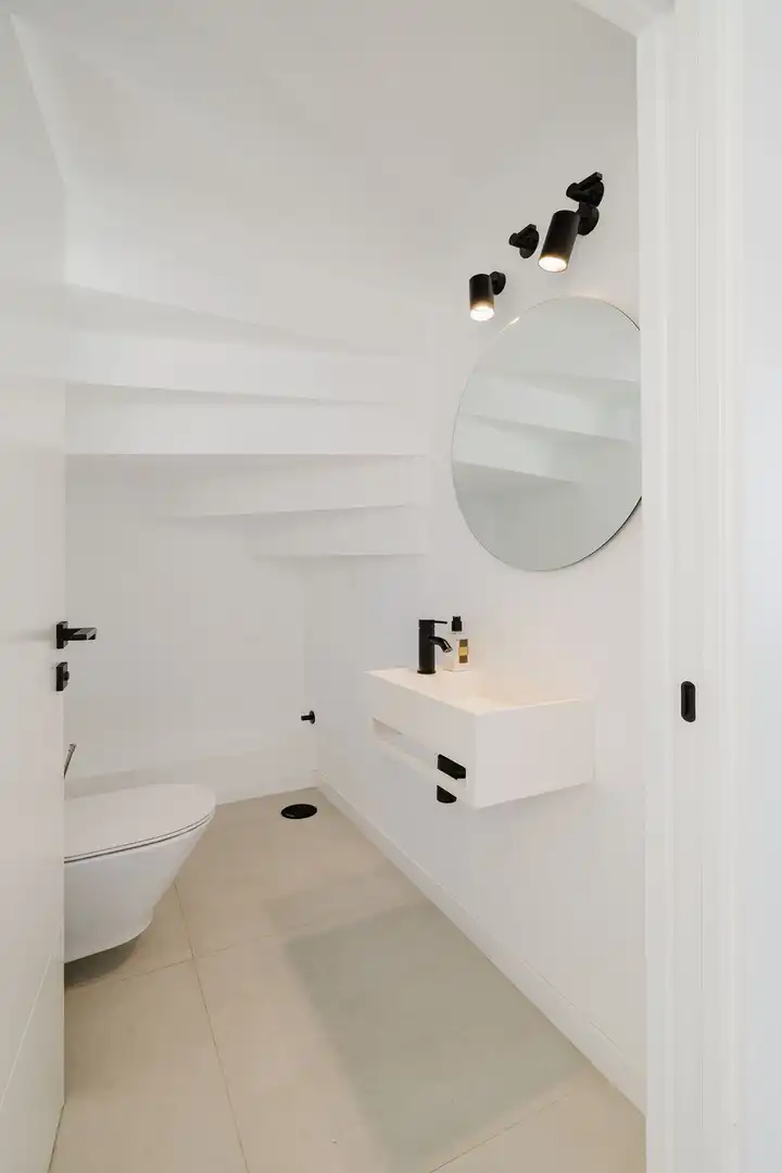 Bathroom of Houses for sale in Marbella  with Air Conditioner, Terrace and Community pool