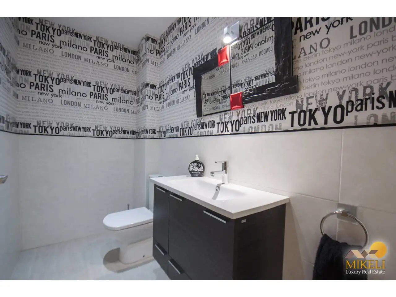 Baño de Casa o chalet en venta en Santa Cruz de Bezana con Calefacción, Jardín privado y Terraza