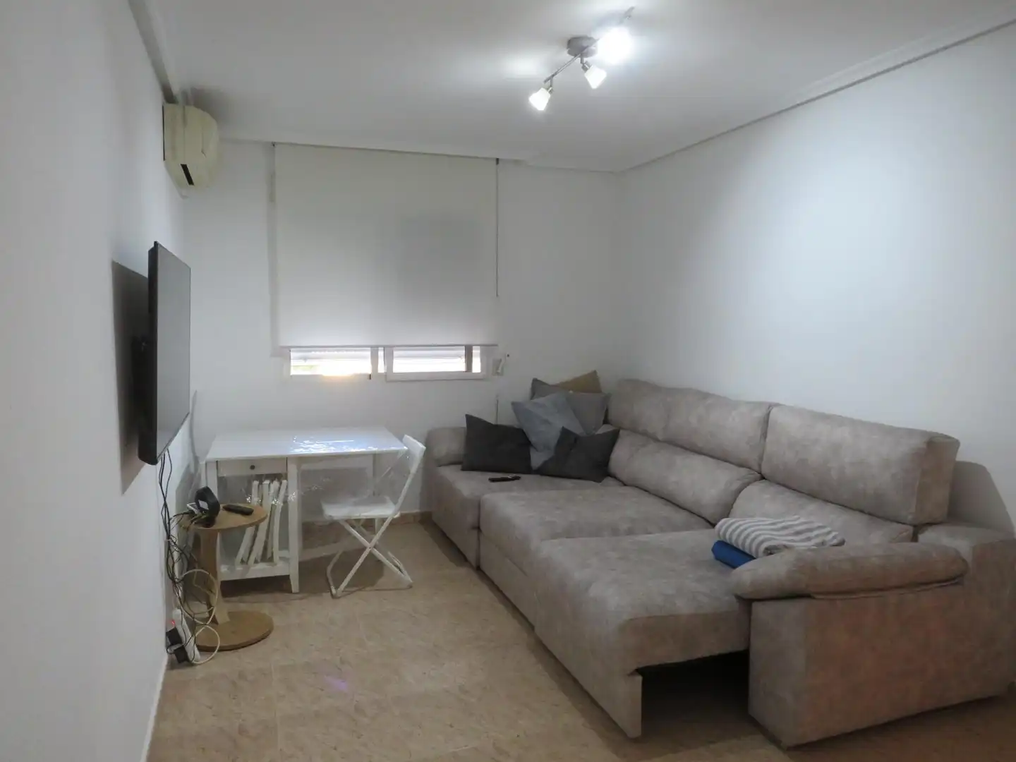 Living room of Flat for rent in Molina de Segura  with Air Conditioner and Furnished