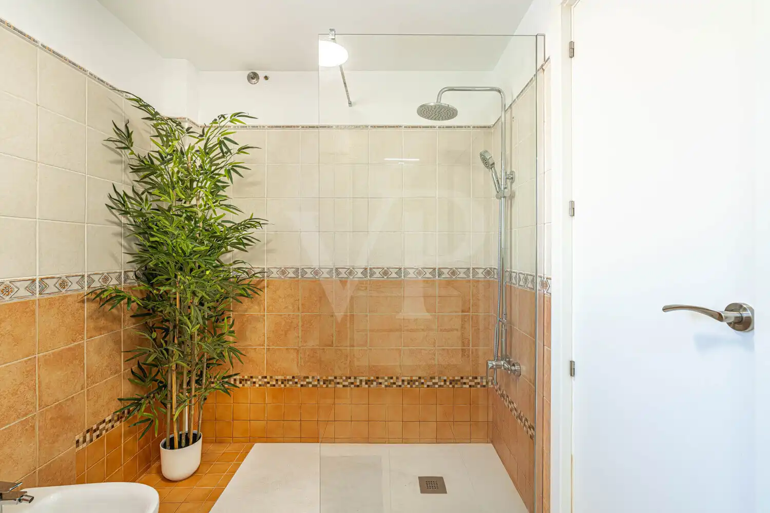 Baño de Casa adosada en venta en Arona con Terraza y Piscina comunitaria