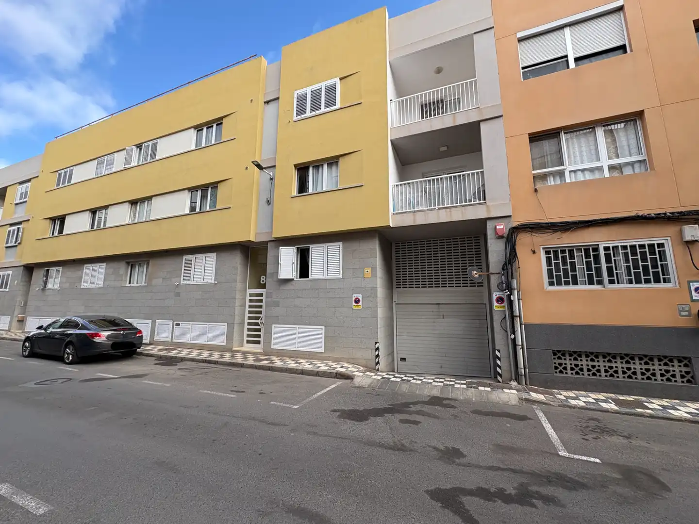 Exterior view of Garage for sale in Agüimes