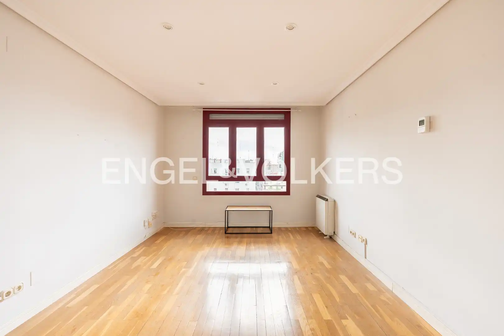 Sala de estar de Piso en venta en  Madrid Capital con Aire acondicionado, Calefacción y Jardín privado