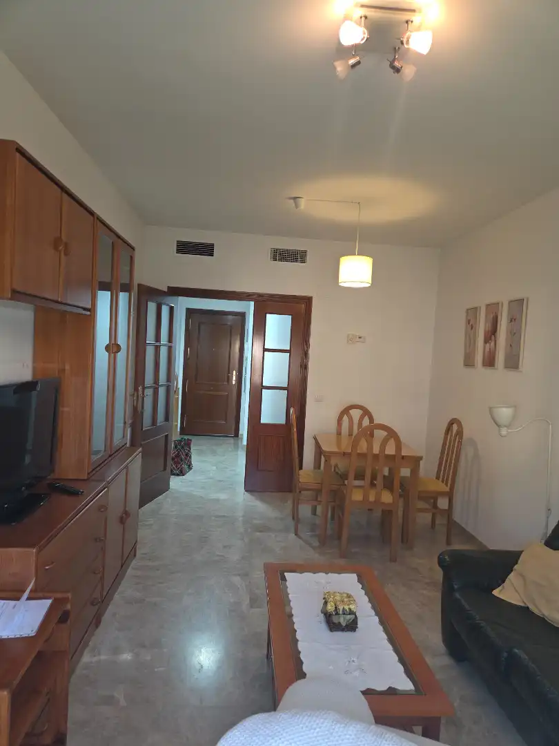 Comedor de Piso de alquiler en Badajoz con Aire acondicionado, Calefacción y Jardín privado