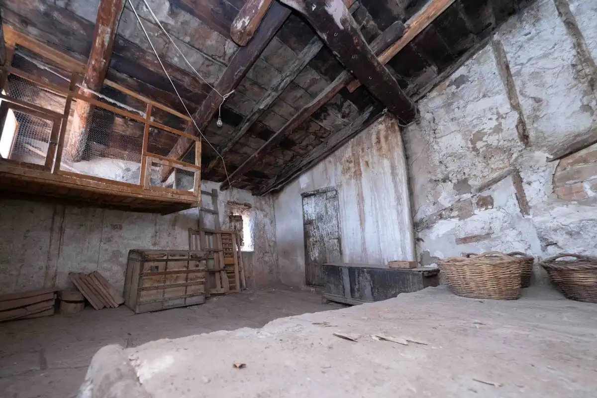 Casa adosada en venta en Mora de Rubielos con Calefacción