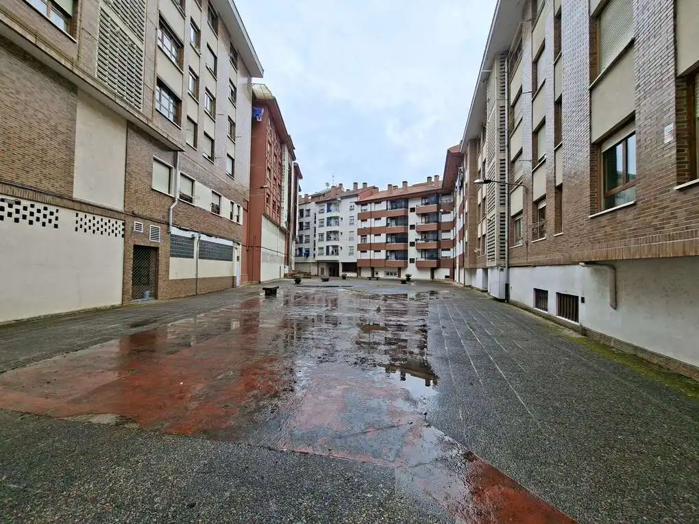 Local comercial en venda a Berriz, imagen 2
