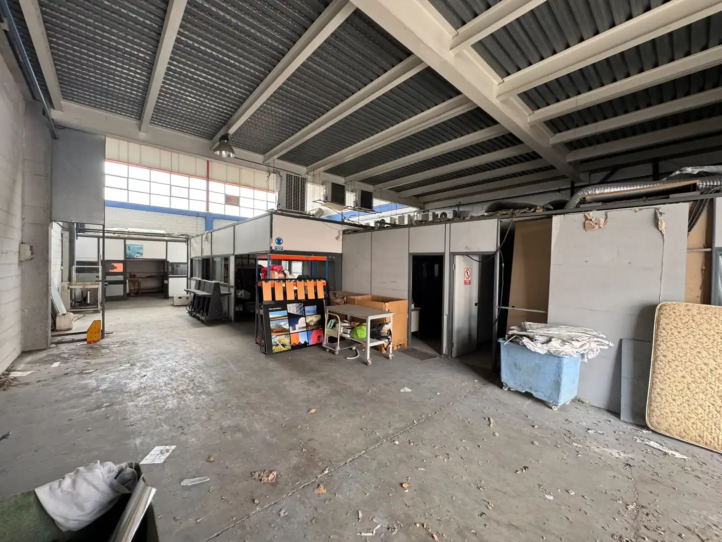 Industrial buildings for sale in Irun 
