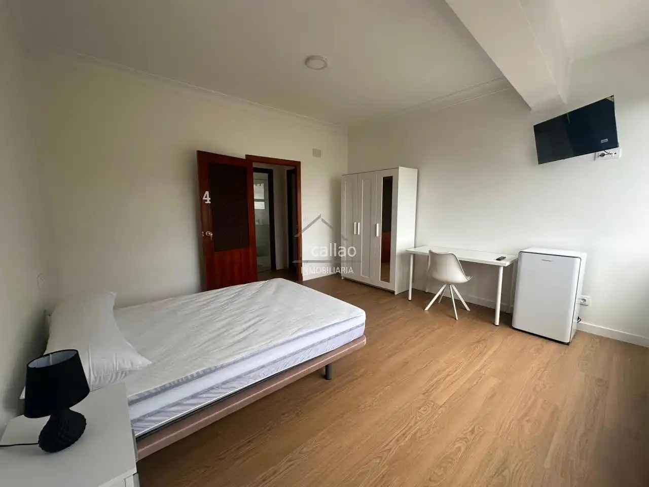 Bedroom of Flat for rent in Ferrol  with Heating and Furnished