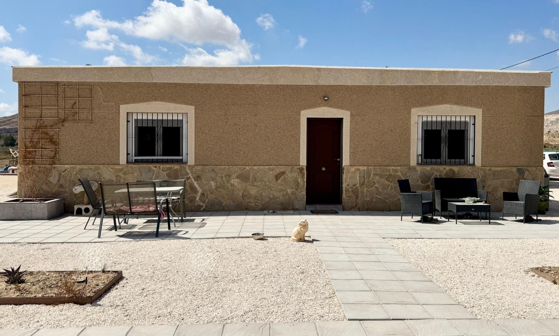 Vista exterior de Casa o xalet en venda en Alicante / Alacant