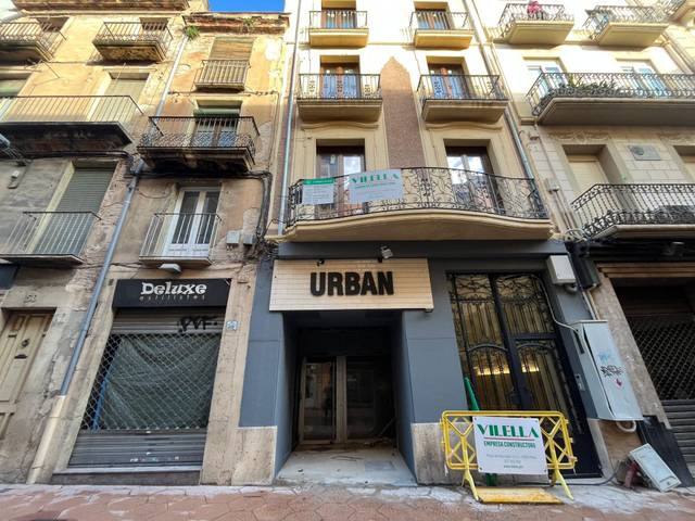 Local comercial en Alquiler en  de Santa Anna, 54 en Centre